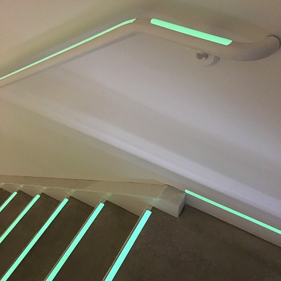 Good Samaritan Hospital - Stairway [lights off]